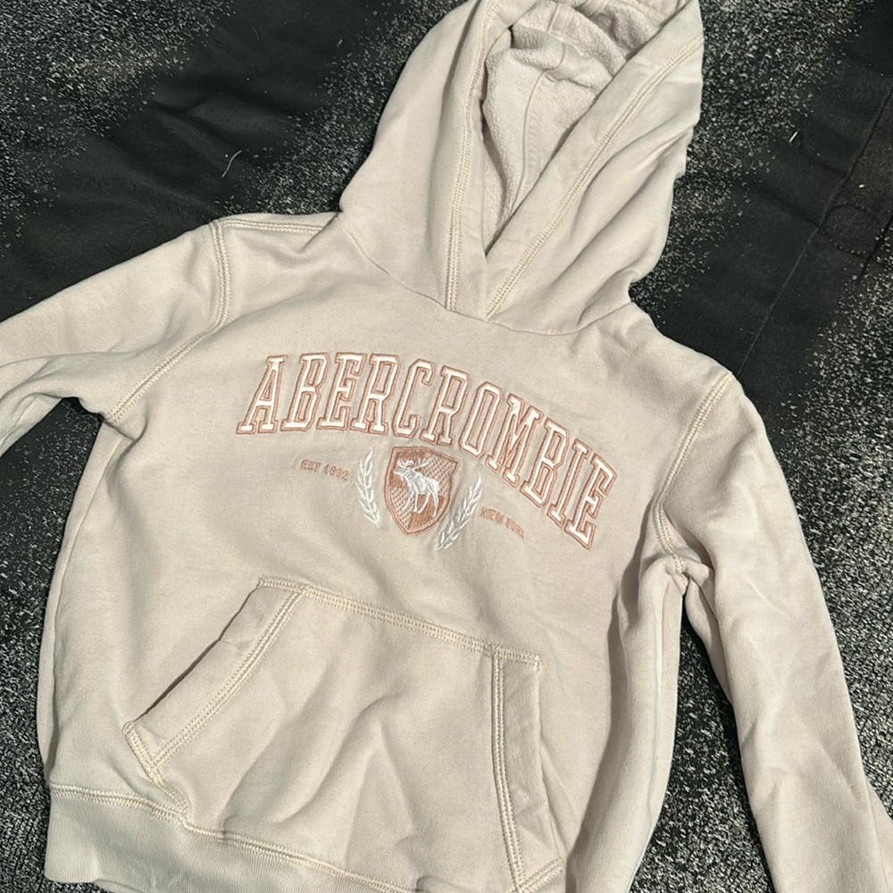 Abercrombie 7/8 girl sweater